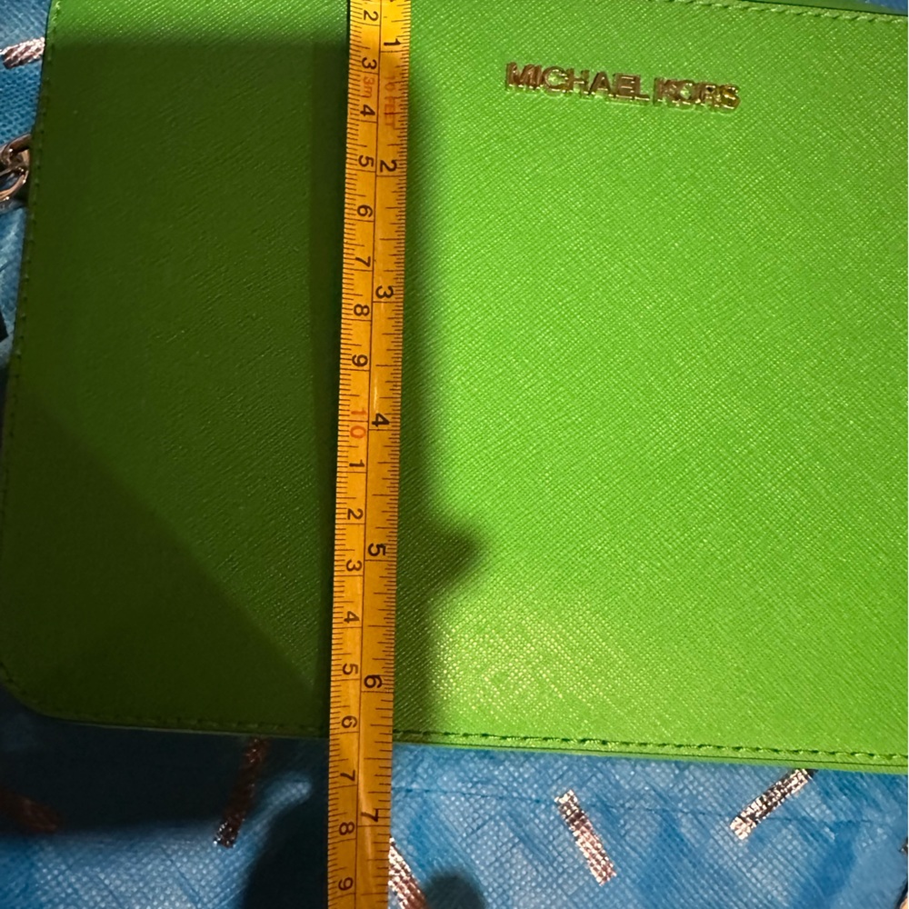 💚 St Patrick’s DAY SALE Michael Michael Kors Jet Set Lg EW Xtra Body Crossbody - Picture 10 of 10